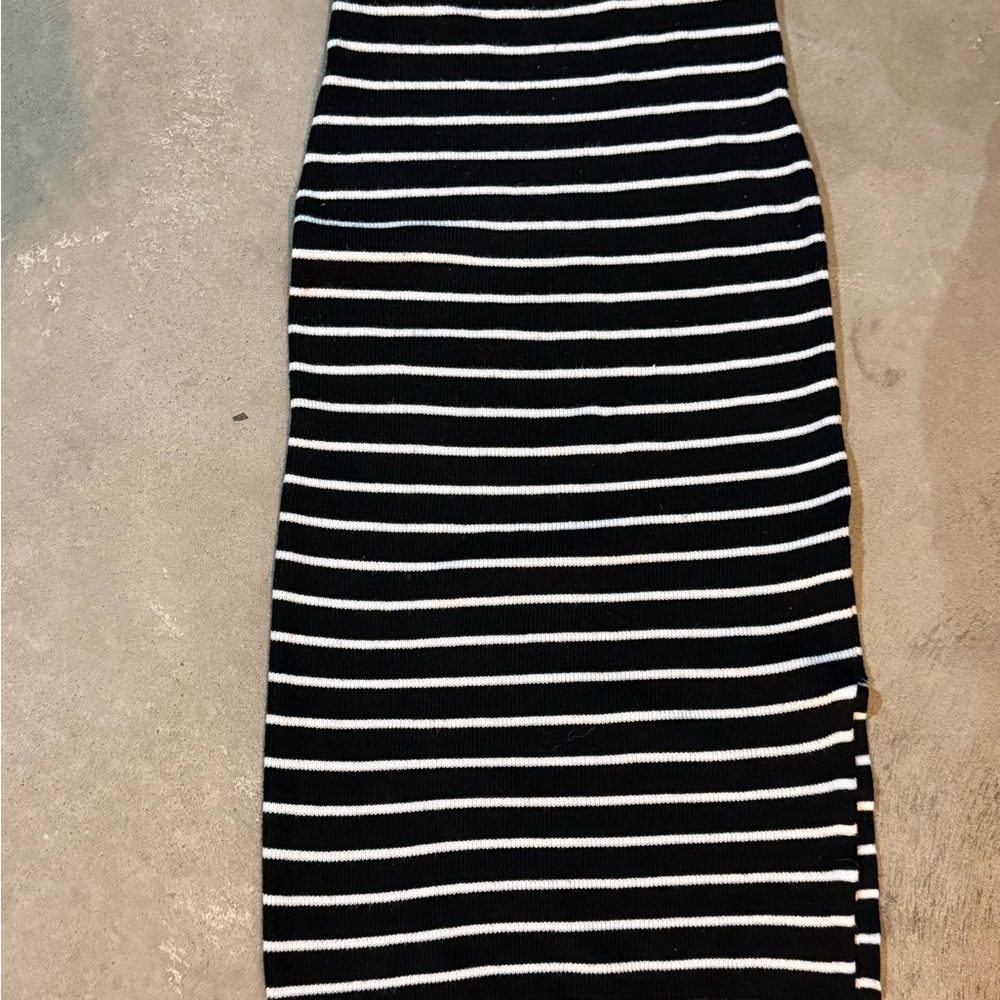 Freshman 1996 Two Piece Black and White Striped Soft Outfit - Picture 3 of 7